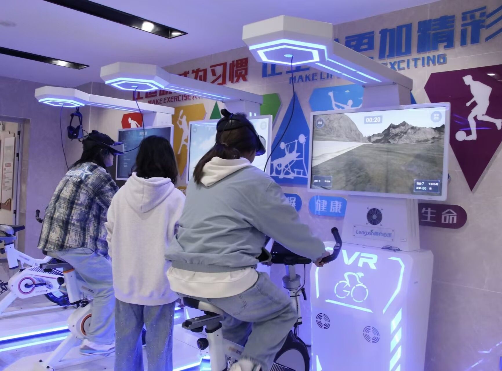 4076A01B1C903E8EA99D3FDCF58E47B0